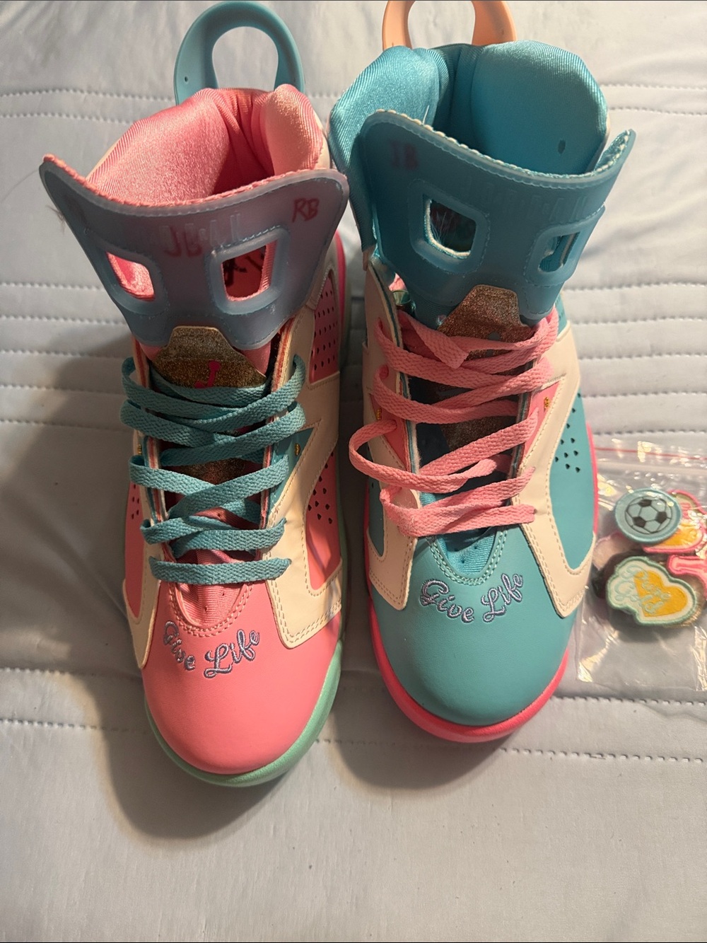 Jordan 6 doernbecher